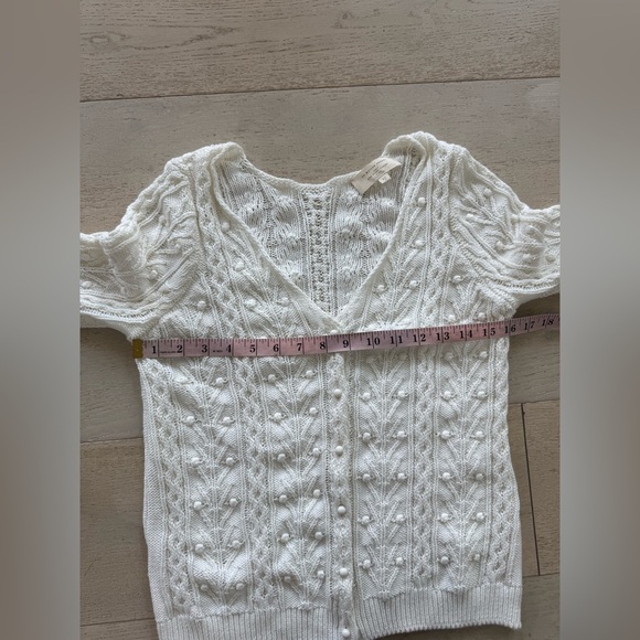 Women's White Cable Knit Sweater - Picture 10 of 13